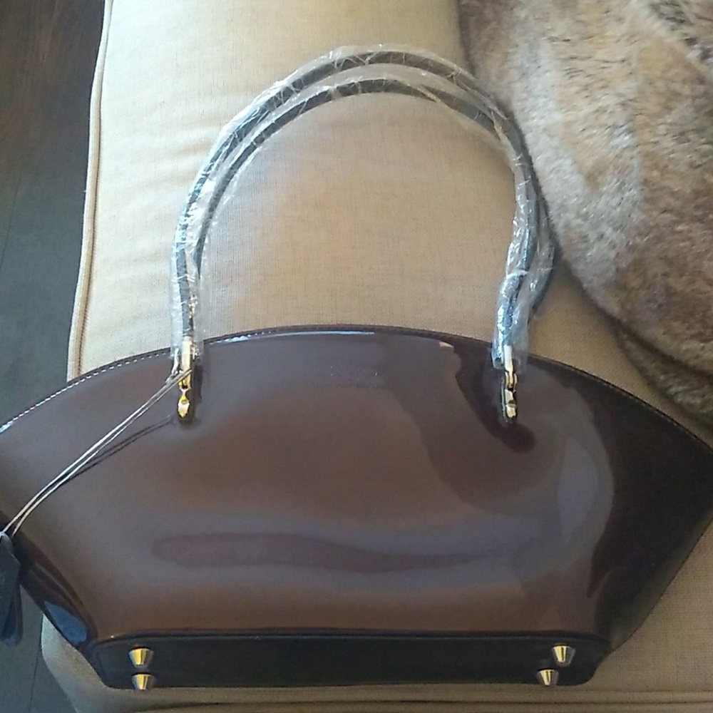 Beijo Shoulder Bag